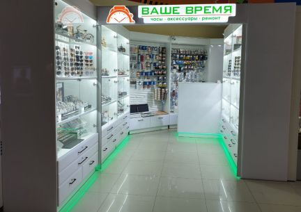 Требуется консультант, продажа часов  - купить на сайте объявлений Севастополь онлайн