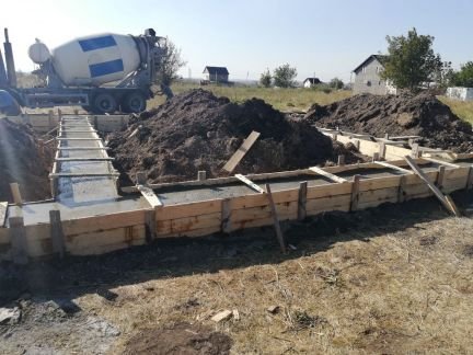 Заливка бетона. Монолитные работы. Стяжка, Отмостк  - купить на сайте объявлений Анапа онлайн