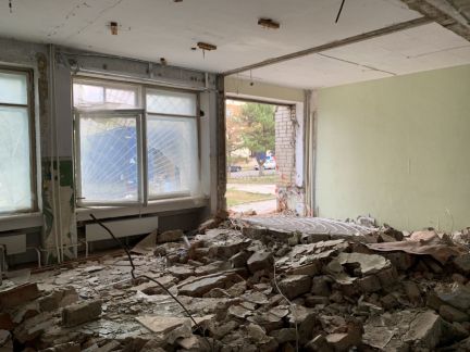 Демонтаж внутренних перегородок, стен  Армавир