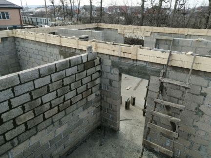 Кладка блока  - купить на сайте объявлений Абинск онлайн