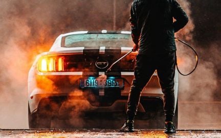 Автомойщики(цы) хороше жилье  - купить на сайте объявлений Краснодар онлайн