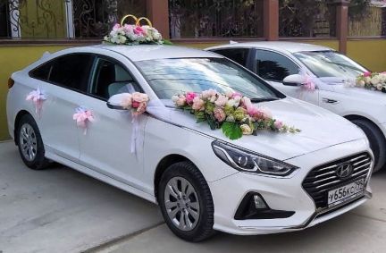 Свадебные украшения на авто. Аренда  - купить на сайте объявлений Новороссийск онлайн