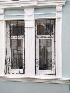 Металлические решетки на окна балконы сварные  - купить на сайте объявлений Симферополь онлайн