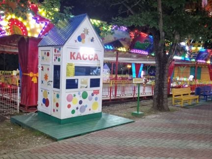 Кассир в парк аттракционов  - купить на сайте объявлений Геленджик онлайн