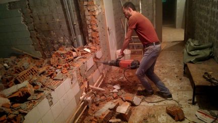 Демонтаж  - купить на сайте объявлений Сочи онлайн