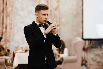 Ведущий на свадьбу, юбилей, корпоратив  - купить на сайте объявлений Краснодар онлайн
