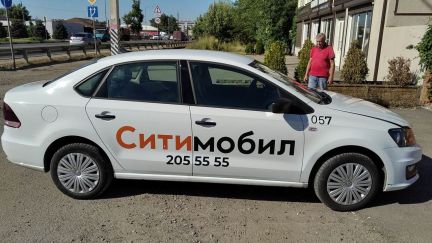 Водитель такси  - купить на сайте объявлений Краснодар онлайн
