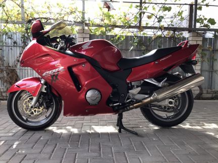 Honda CBR1100XX  - купить на сайте объявлений Армавир онлайн
