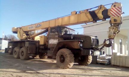 Автокран спецтехника 25 тонникУрал вездеход  - купить на сайте объявлений Усть-Лабинск онлайн