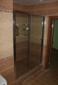 Установка душевых кабин и перегородок  - купить на сайте объявлений Сочи онлайн
