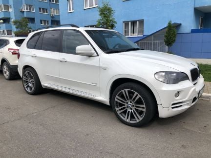 Прокат, аренда audi Q7  - купить на сайте объявлений Сочи онлайн