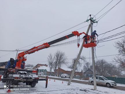 Манипулятор автовышка бурилка  Армавир