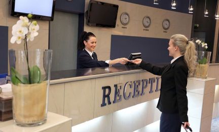 Администратор службы приема и размещения  - купить на сайте объявлений Анапа онлайн