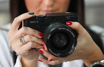 Фотограф продавец без опыта  - купить на сайте объявлений Краснодарский край онлайн