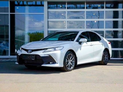 Аренда авто Toyota Camry 21г, 200л.с.,8акпп  - купить на сайте объявлений Краснодар онлайн