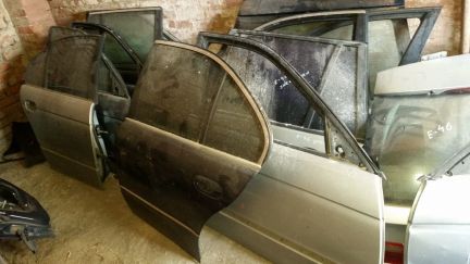 Двери BMW e46 e39  Армавир