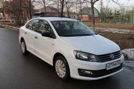 Прокат авто Volkswagen Polo седан на механике с к  Армавир