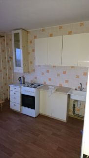 Сдам 1-комнатную квартиру, 37 м кв., 6/10 эт.  Армавир