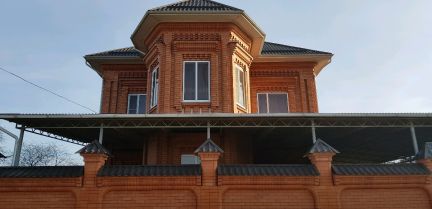 Дом 306 м кв. на участке 6 сот.  - купить на сайте объявлений Армавир онлайн