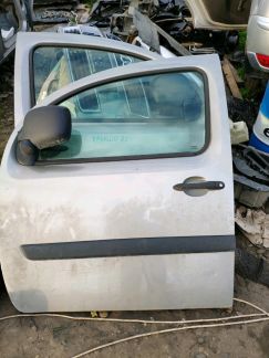 Передняя левая дверь для Renault kangoo 2012  - купить на сайте объявлений Армавир онлайн