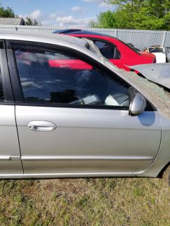 KIA Spectra Дверь передняя правая в сборе б.у  Армавир