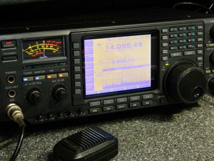 Трансивер Icom IC-756 радиостанция  - купить на сайте объявлений Армавир онлайн