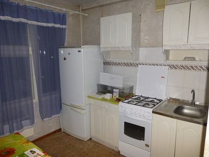 Сдам 1-комнатную квартиру, 35 м кв., 4/5 эт.  Армавир