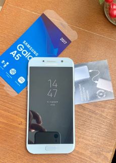 SAMSUNG Galaxy A5 (2017)  - купить на сайте объявлений Армавир онлайн
