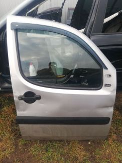 Дверь передняя правая Fiat Doblo с 2005г  Армавир