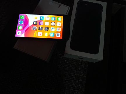 Телефон iPhone 7  - купить на сайте объявлений Армавир онлайн