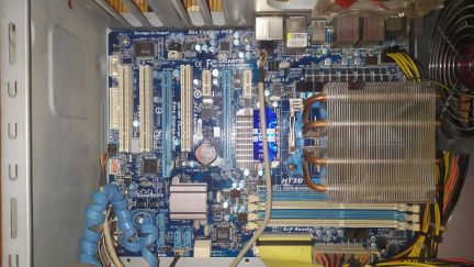 Материнская плата gigabyte ga-870a-ud3  - купить на сайте объявлений Армавир онлайн