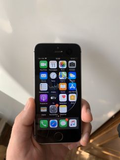 iPhone SE 32GB  - купить на сайте объявлений Армавир онлайн