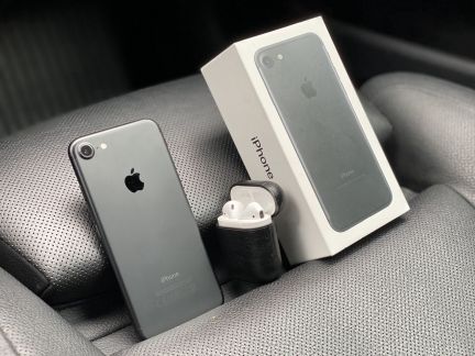 iPhone 7 с наушниками  - купить на сайте объявлений Армавир онлайн