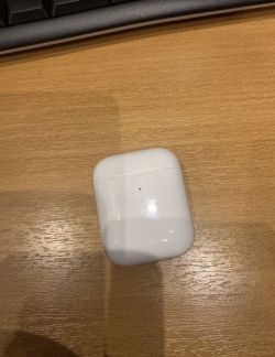 AirPods 2 с беспроводной зарядкой  Армавир