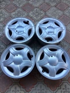 Состояние новых R14 с колпачками  Армавир