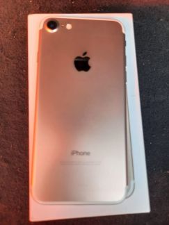 Телефон iPhone 7  - купить на сайте объявлений Армавир онлайн