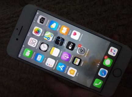 iPhone 7 Gold 32Гб  - купить на сайте объявлений Армавир онлайн