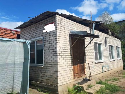 Дом 60 м кв. на участке 5 сот.  Армавир