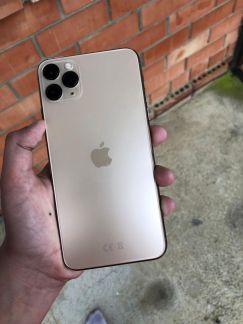 iPhone 11 Pro Max  - купить на сайте объявлений Армавир онлайн