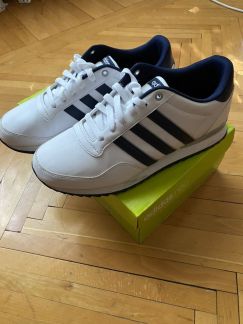 Кроссовки Adidas neo  Армавир