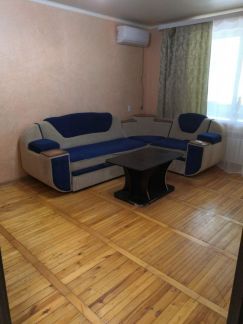 Сдам 1-комнатную квартиру, 31 м кв., 1/9 эт.  Армавир
