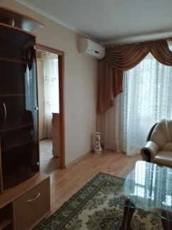Продаю 2х комнатную квартиру, 42 м кв., 2/5 эт.  - купить на сайте объявлений Армавир онлайн