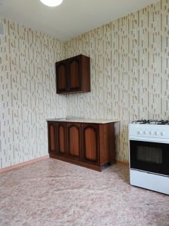 Сдам 1-комнатную квартиру, 40 м кв., 10/10 эт.  Армавир